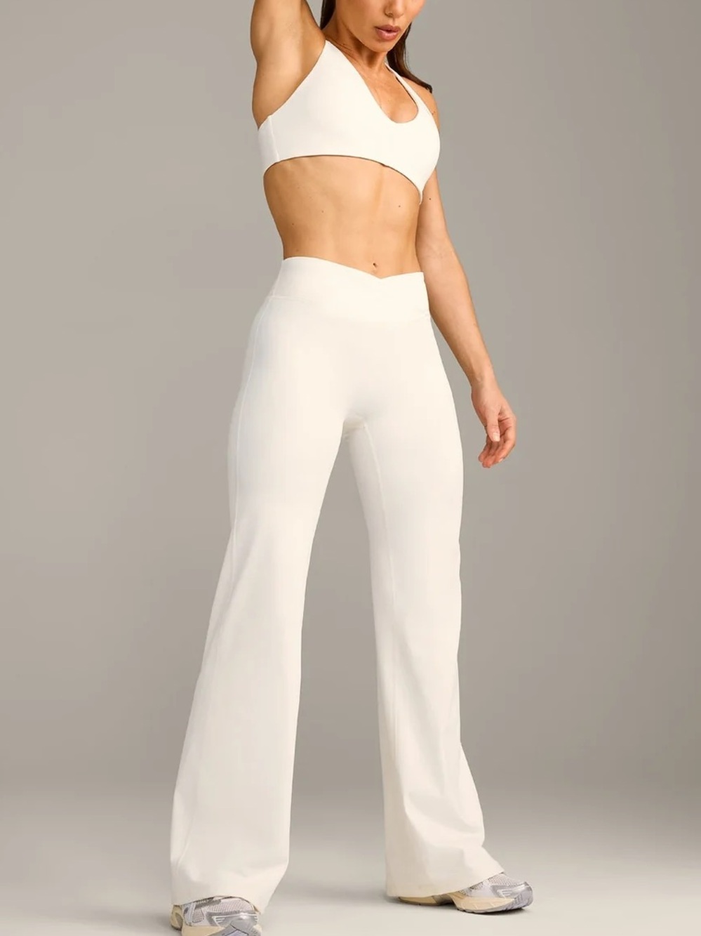 Oner active UNIFIEDMOVE™ WRAP FLARED PANTS WITH REFLECTIVE LOGO